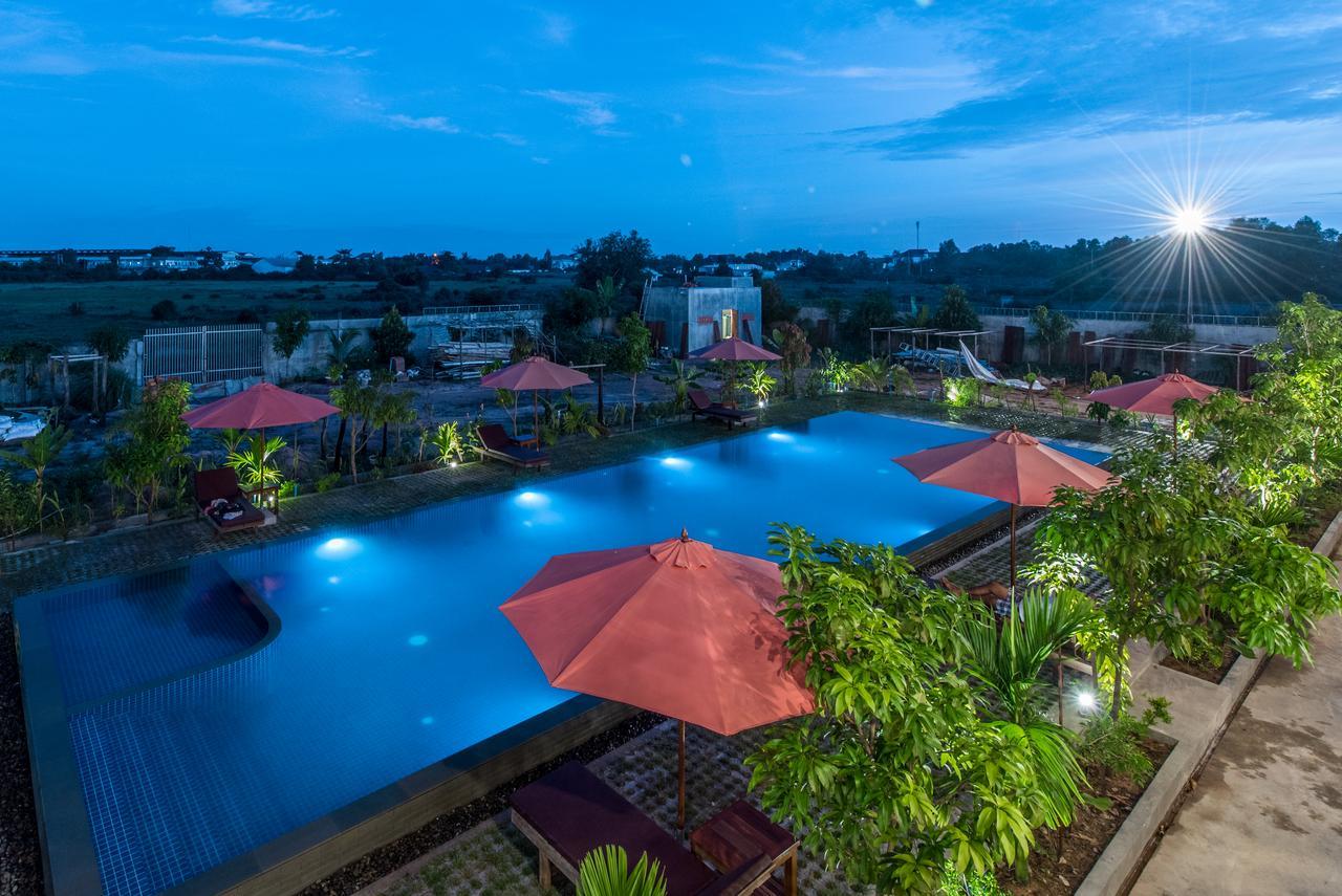 Amour D'Angkor Siem Reap Luaran gambar