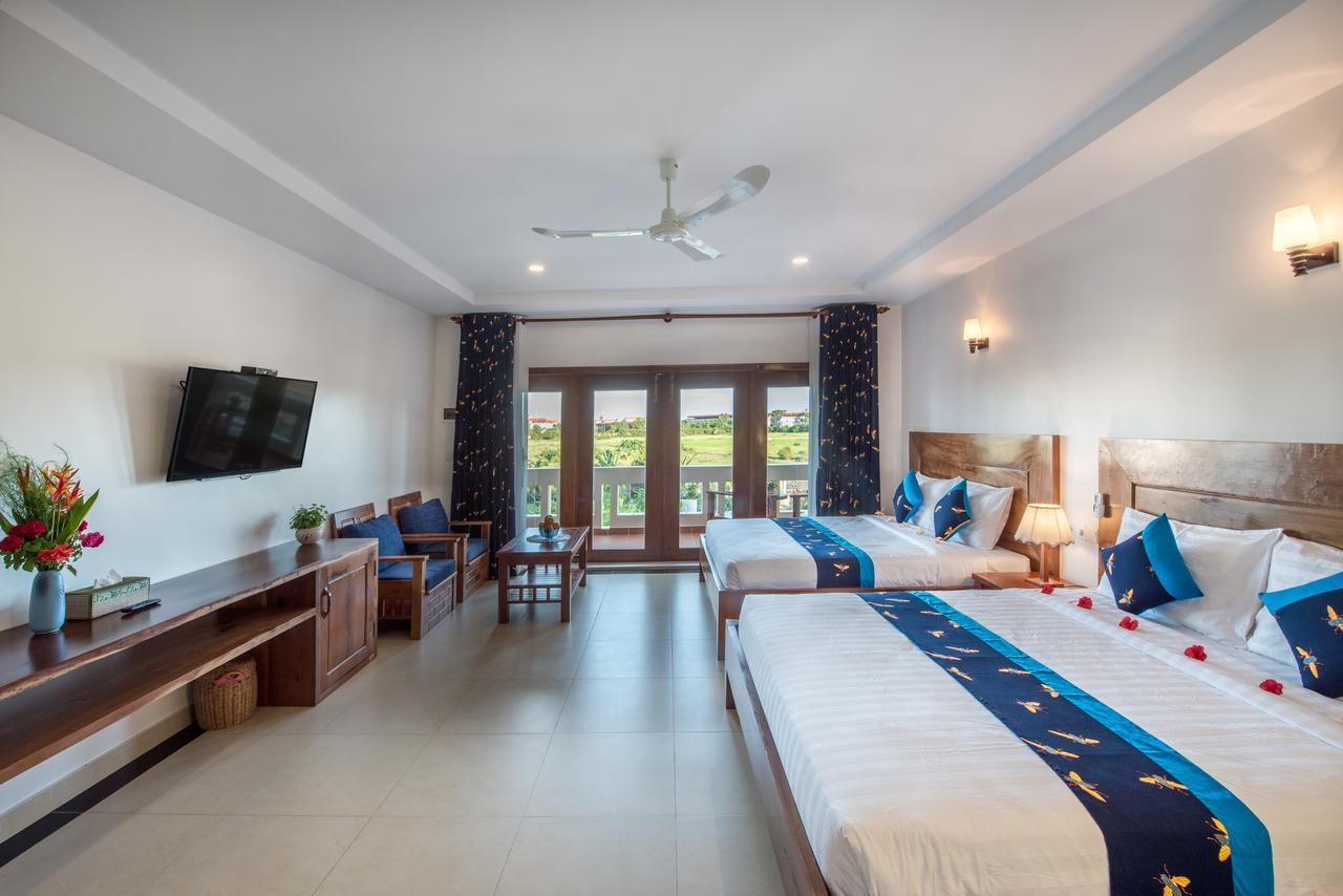 Amour D'Angkor Siem Reap Luaran gambar