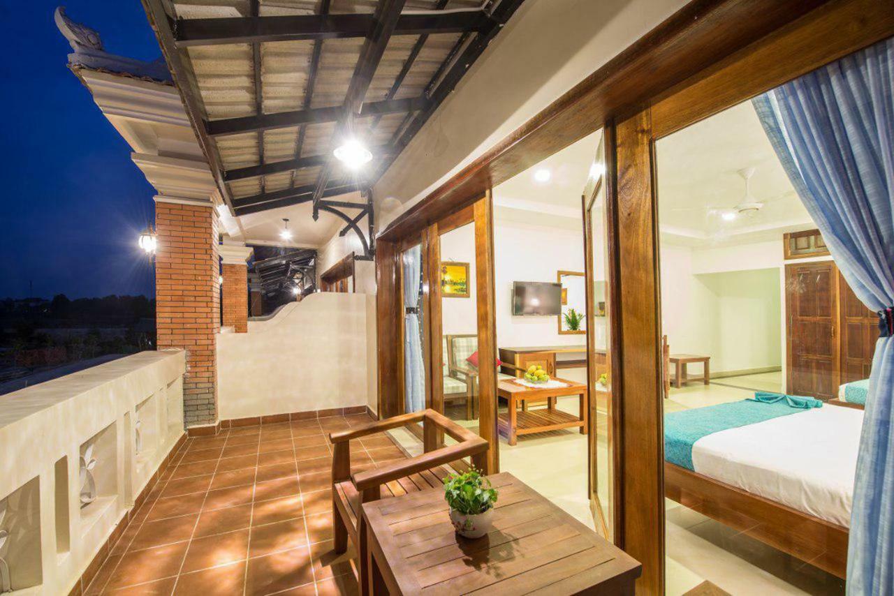 Amour D'Angkor Siem Reap Luaran gambar